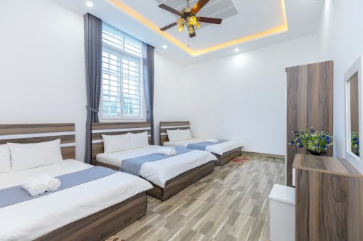 VILLA KIM MINH - 8PN Cách biển 100m