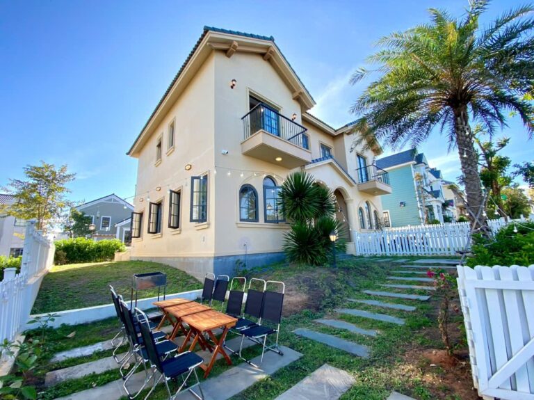 Nova Villa 3PN đối diện hồ - 1.7-06.17